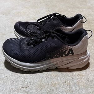 Hoka Rincon 3 Running Shoes Womens 7D Wide Lightweight Trainer Athletic Sneakers